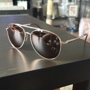 Stylish Brown Aviator Sunglasses